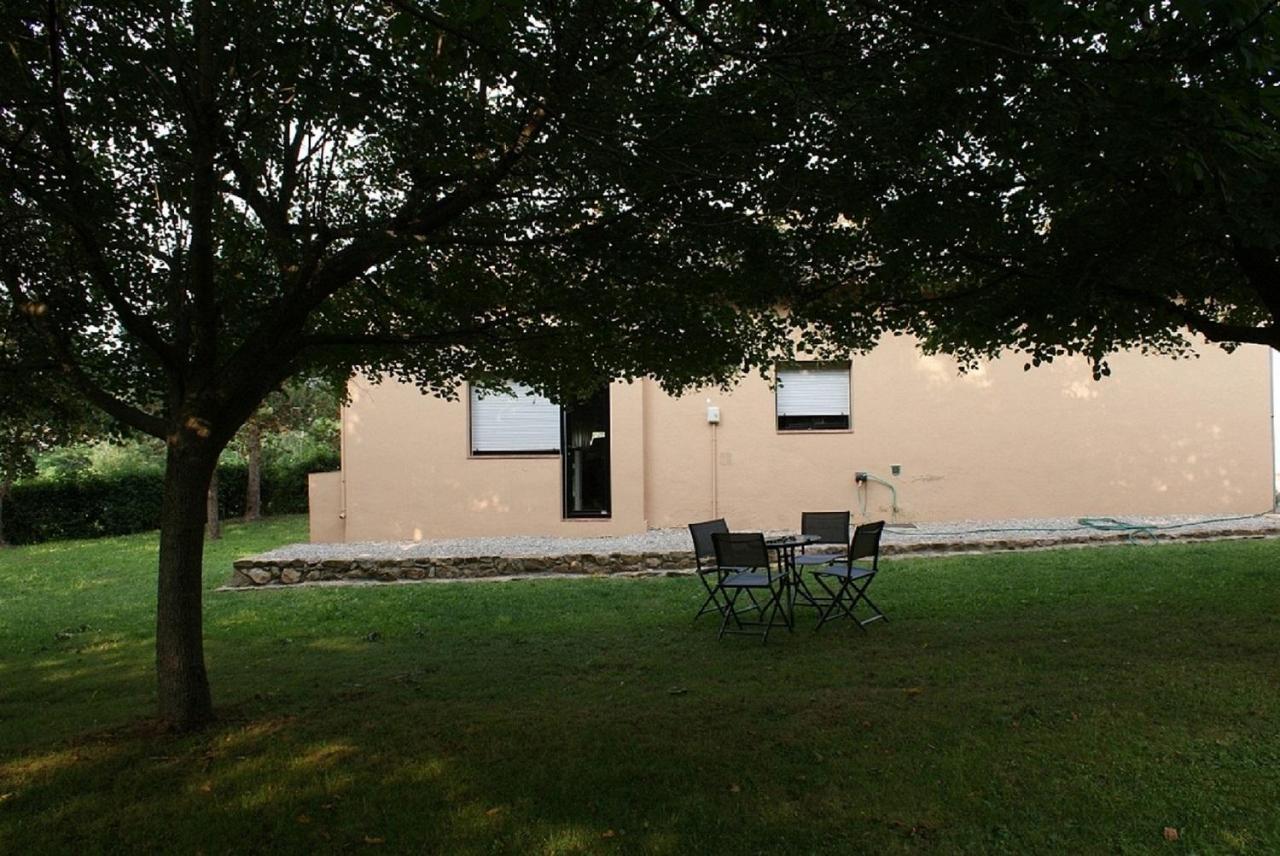 Mas Prat Apartment La Vall de Bianya Bagian luar foto